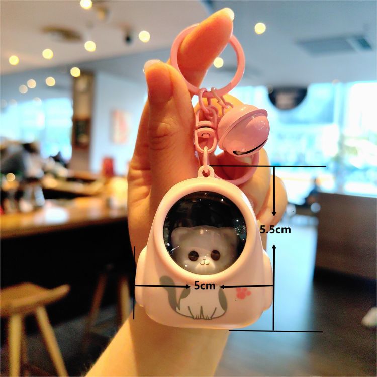 Cute Bear Backpack LED Night Light Keychain, Kawaii Bag Charm Pendant, Mini Atmosphere Light Key Ring, Claw Machine Prize, Small Gift for Kids & Teens